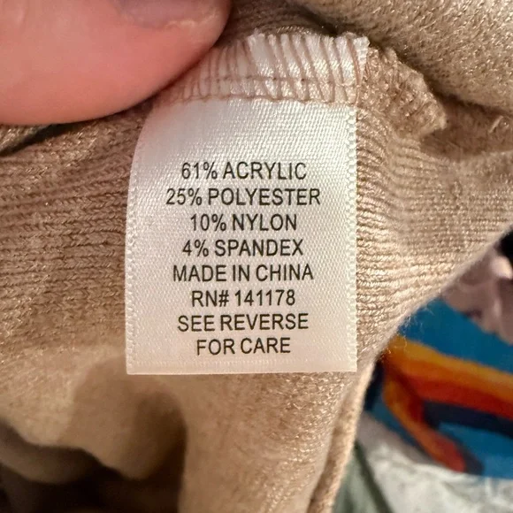 Checkered Tan Crop Top - Picture 4 of 4